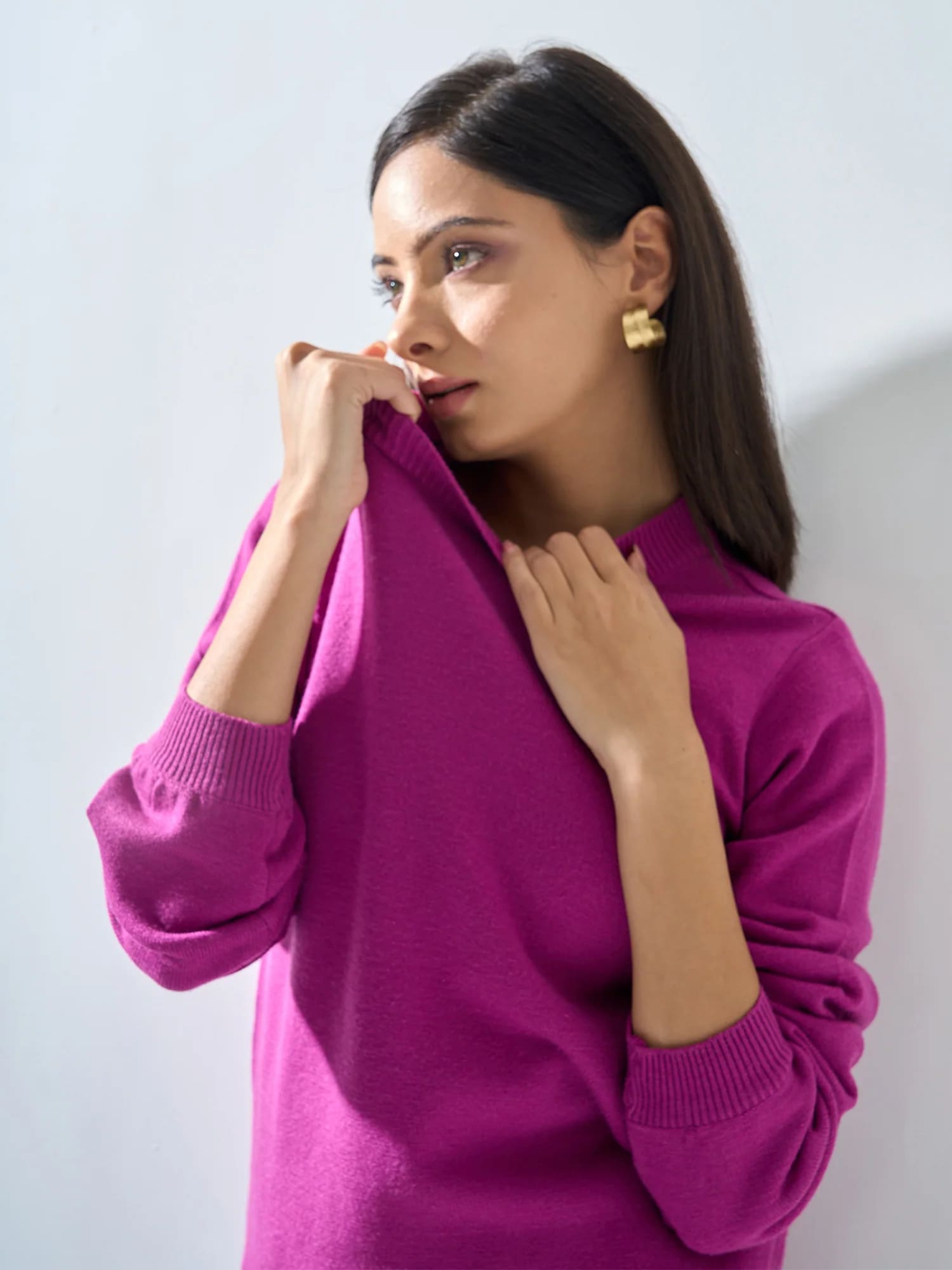 Lissa Knit Sweater in Magenta for Women Vibrant Cozy Winter Knitwear