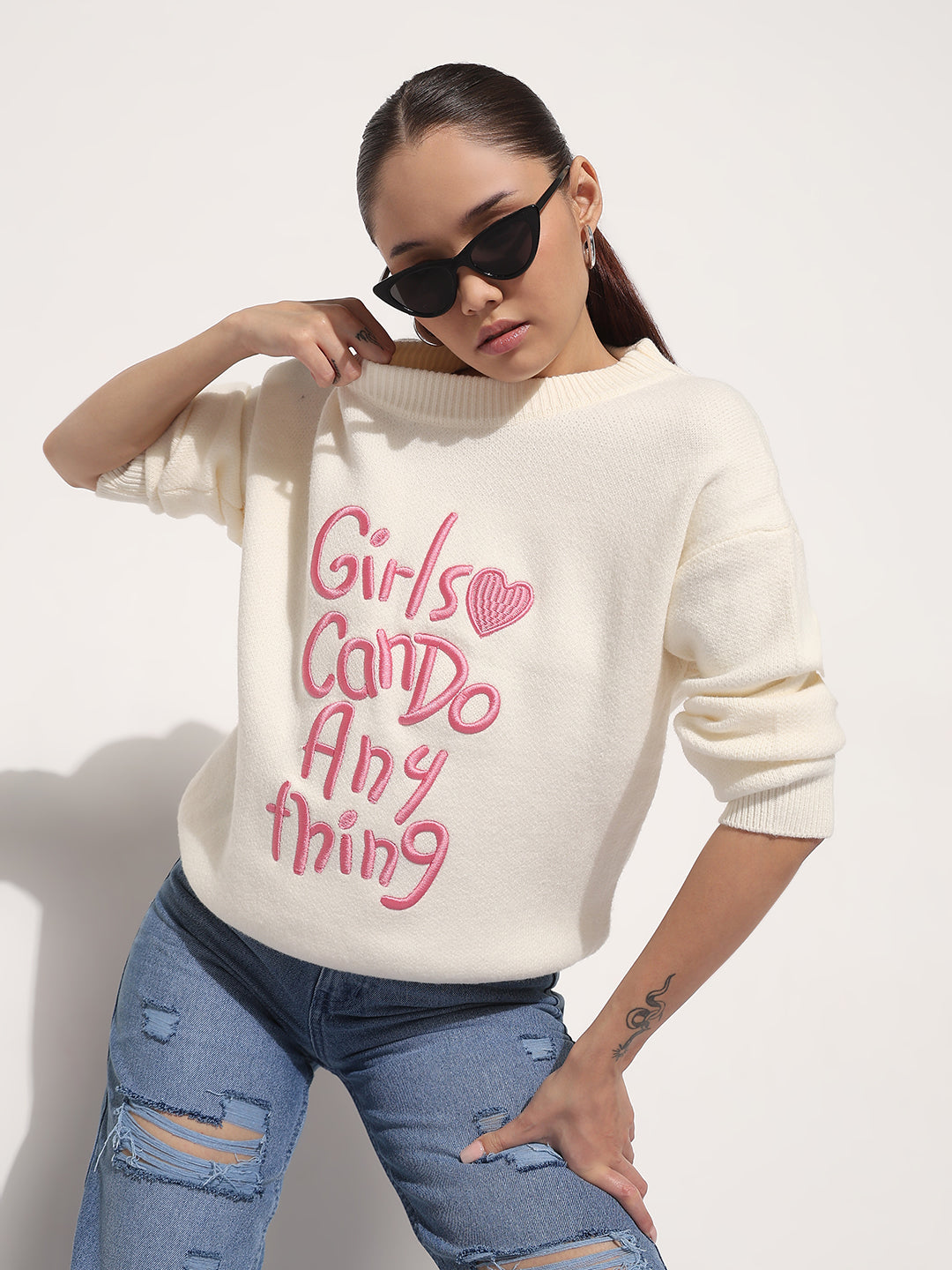 Womens Embroidered Cream Round Neck Knitted Pullover Top Elegant and Cozy Winter Style