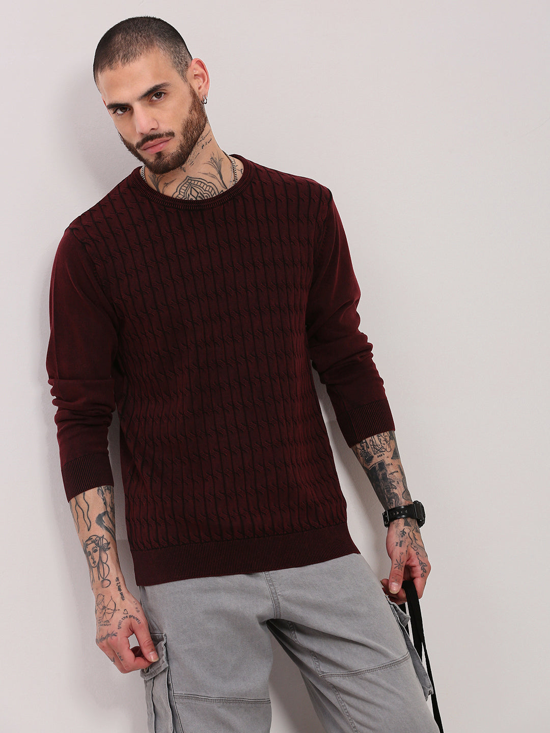 Men Maroon Solid Sweater Minimal Warm Pullover